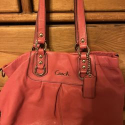 “COACH” PURSE 