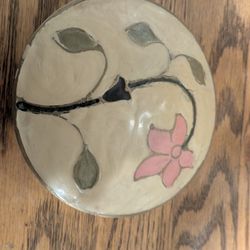 Vintage Solid Brass Round Trinket Box with Flower Design on the Removable Lid