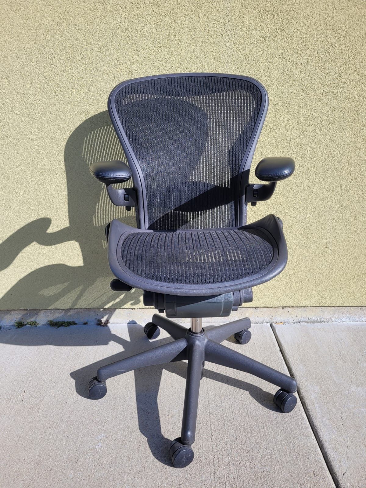 Herman Miller Aeron (size B) Office Chair /fully Loaded