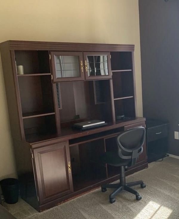 Office space desk for Sale in Killeen, TX - OfferUp