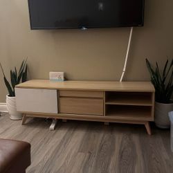 Tv Console/ Stand 