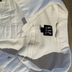 Gap Jean Jacket Woman’s Medium 