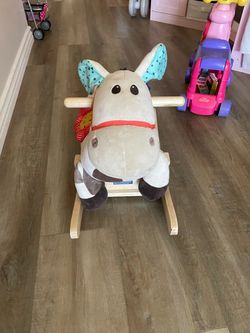 Plus rocking horse