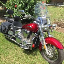 2004 Honda 1300 Motorcycle