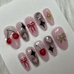 Press On nails