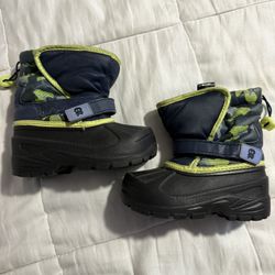 Snow Boots Size 10C