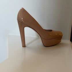 Stewart Weitzman Women’s Pump