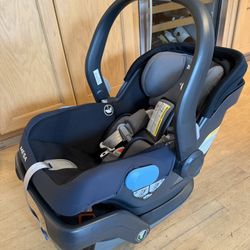 Car Seat Mesa With Base 