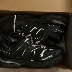 Balenciaga Tracks