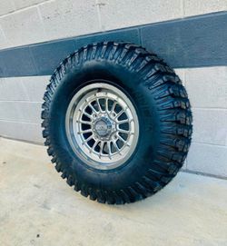 On sale. Metal Fx 15x7 4x137 wheels and 33x10-15 tires for Can Am & Honda UTV SXS (We Finance)