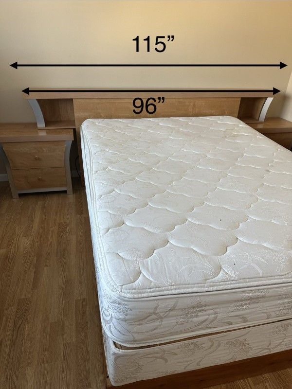 Bedroom Furniture Set