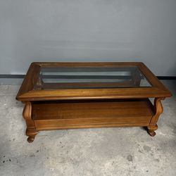 FREEEEEE Coffe table