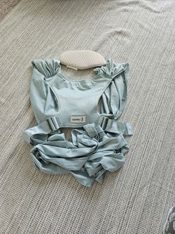 Konny baby flex carrier with newborn insert