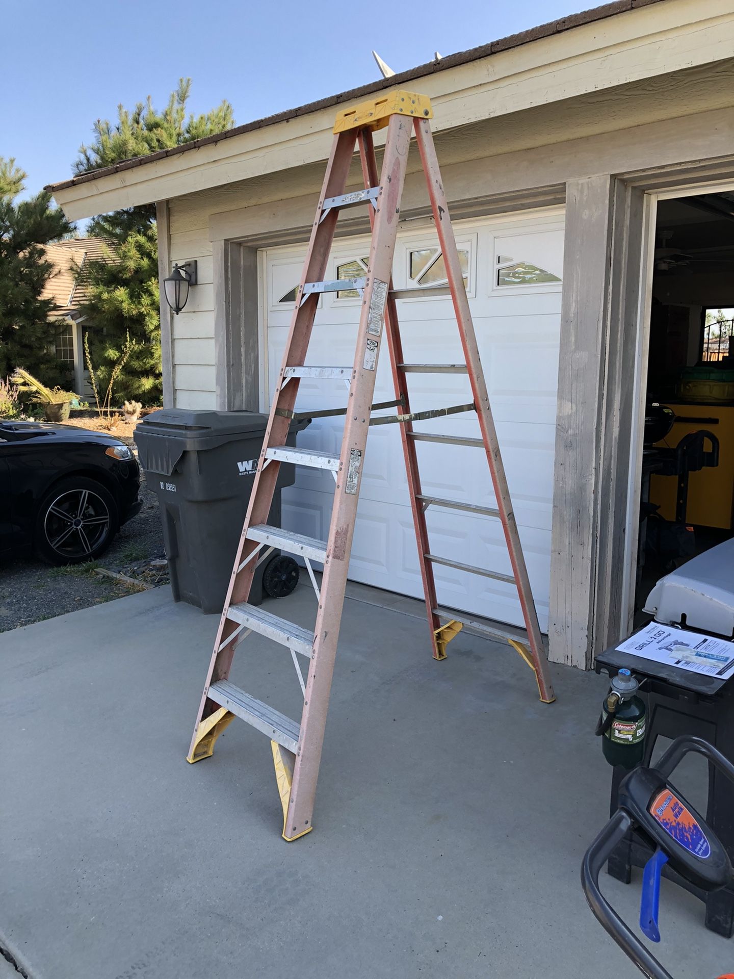 Werner 8ft. Fiberglass ladder