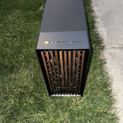  Fractal Design  North  ATX  mATX Mid Tower PC Case - North Charcoal Black with Walnut Front and Dark Tinted TG Side Pa