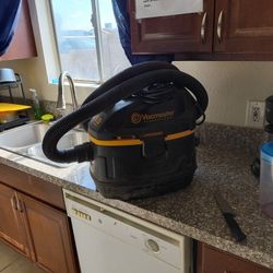 Wet/Dry Vacuum 