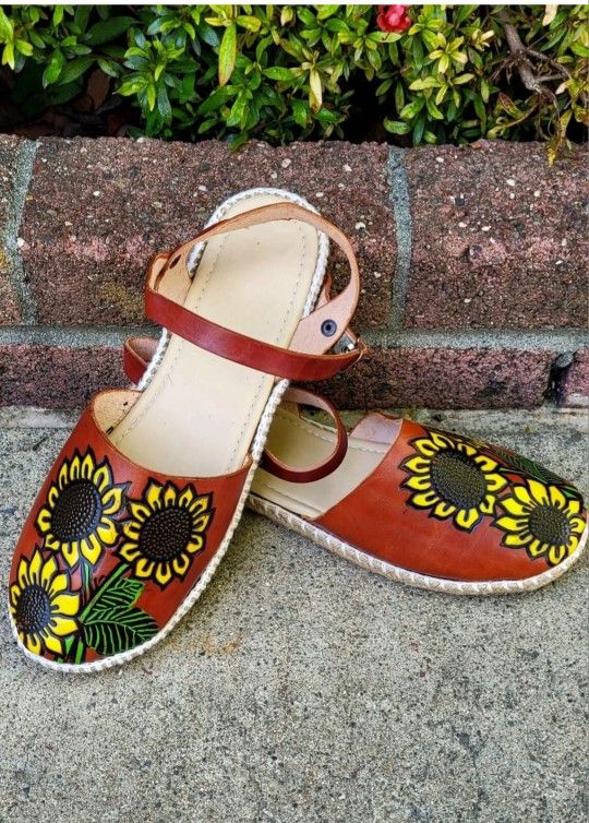 Size 8 Women's Huarache Artesenal Mexicano Mexican sandals Multiple Designs