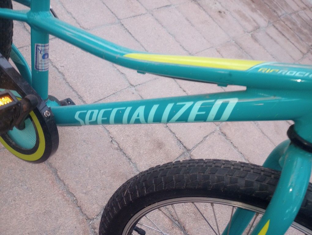 Bicicleta Para Niña En Buenas Condiciones