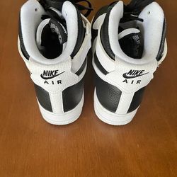 3 Nike Shoes for $100