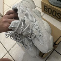 Yeezy 500