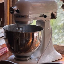 kitchenaid 4.5 quart mixer