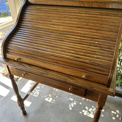 PENDING free roll top desk