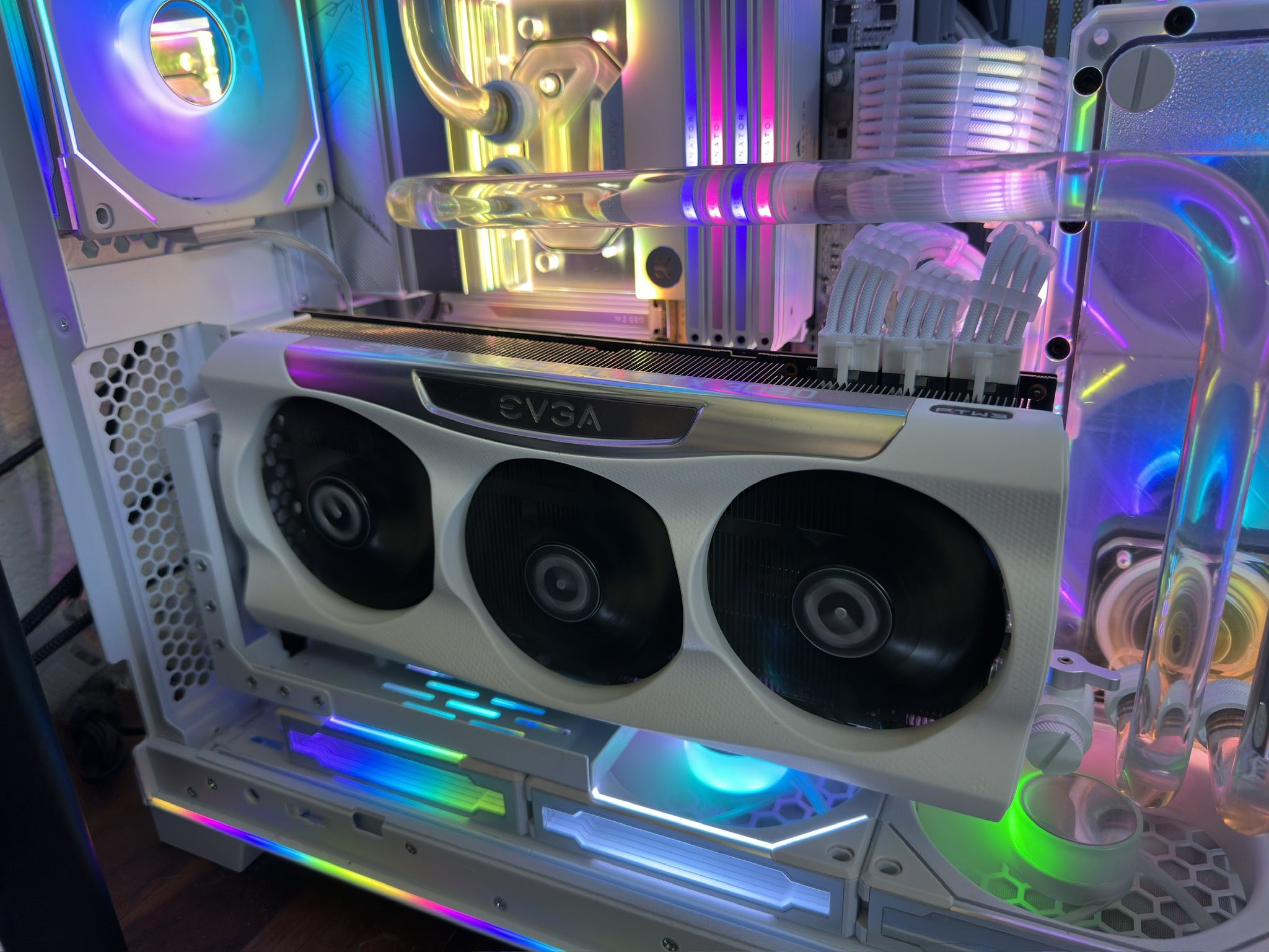 NVIDIA GeForce RTX 3080 EVGA FTW3 Ultra - 10GB GPU