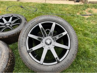 20" DUB Push Wheels (6x139.7)& 2025 Summit Tires (265/50/R20)- Great Condition