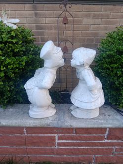 Pair of Vintage Heavy Solid Concrete Dutch and Girl Statue Decor Garden