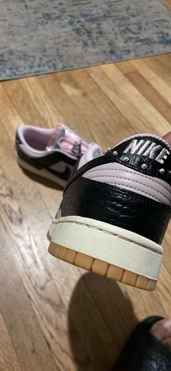 Nike dunks size 13 new pink black