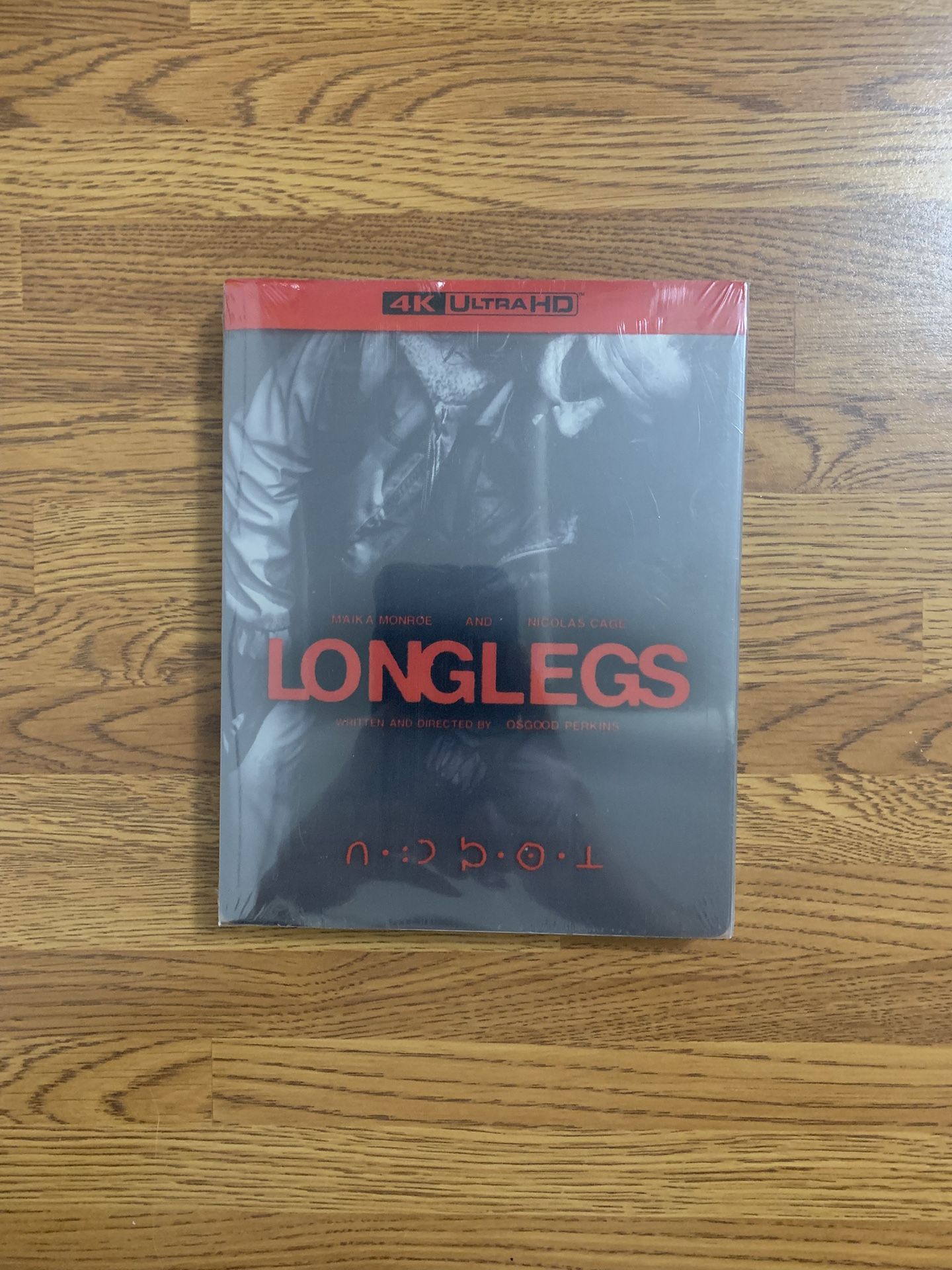 Longlegs (Limited Edition) 4K UHD Blu-ray Combo Pack [4K UHD Blu-ray + Steelbook]