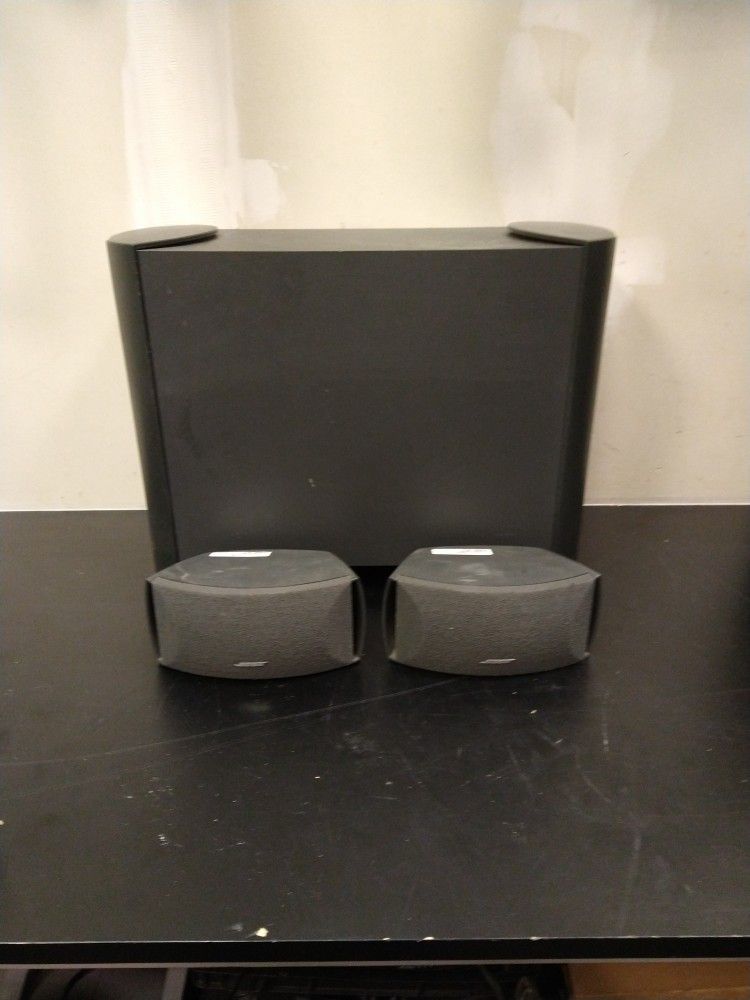 Bose Cinematic Digital Home Theater Speaker W/ Cables