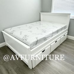 Full Bed W 3 Drawers And Memory Foam Mattress