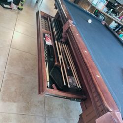 8 Foot Pool Table With Drawer 
