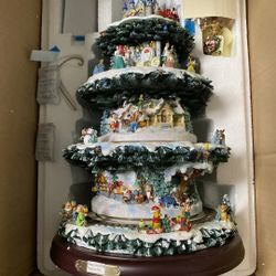 Bradford Exchange Disney Tabletop Christmas 