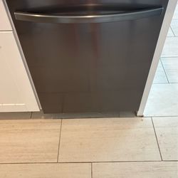 Samsung Black Stainless Dishwasher