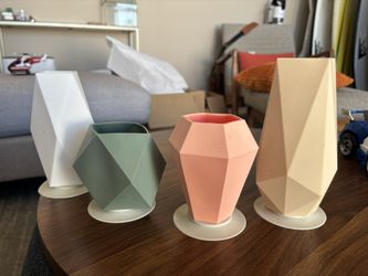 Silicone Vases Of Various Sizes
