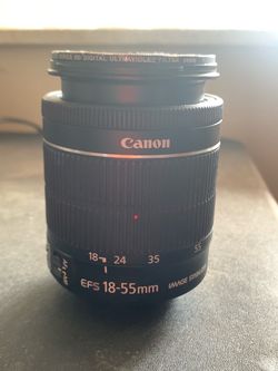 Canon EFS 18-55mm lens (Autofocus, Image Stabilizer, Macro 0.25m/0.8ft)