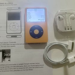 Modded Apple iPod Classic 30gb Yellow With Quick Start Guide And Accessories 
