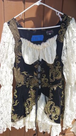 Pirate Womans Costume (size 14/16)