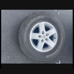 1 — 255/75r17 Jeep Cherokee Rim Wheels 5x127 5x5 100% New Tires Treads!
