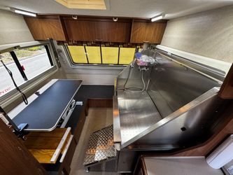 Grooming Trailer And Truck mobile
