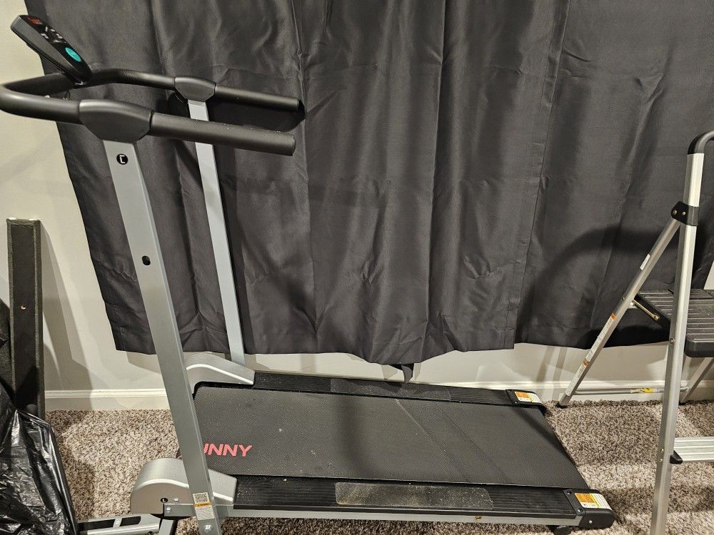 Sunny Treadmill