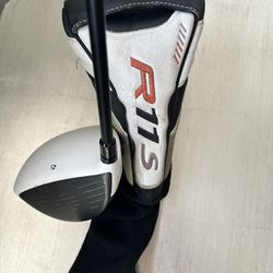 Taylormade R11 Driver with Head Cover