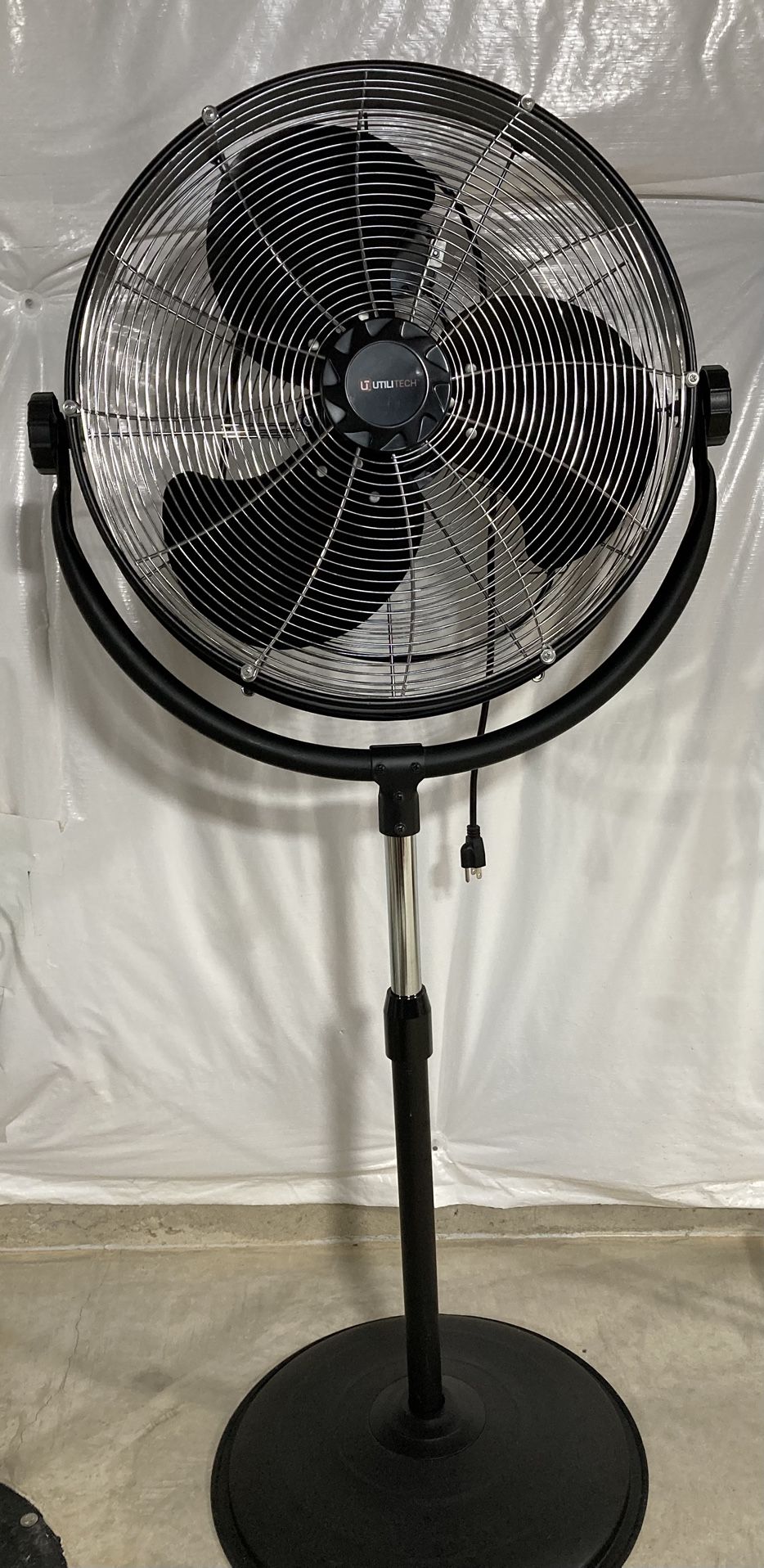 Pedestal Fan - Heavy Duty