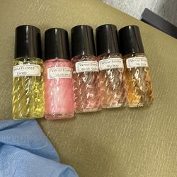 Velour Essences 