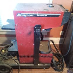 Snap On MIG Welder 