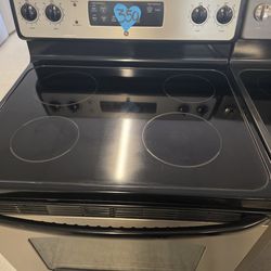 Electric  Stoves Different Prices  Starting  350 Up to 550