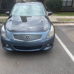 2012 INFINITI G37x 