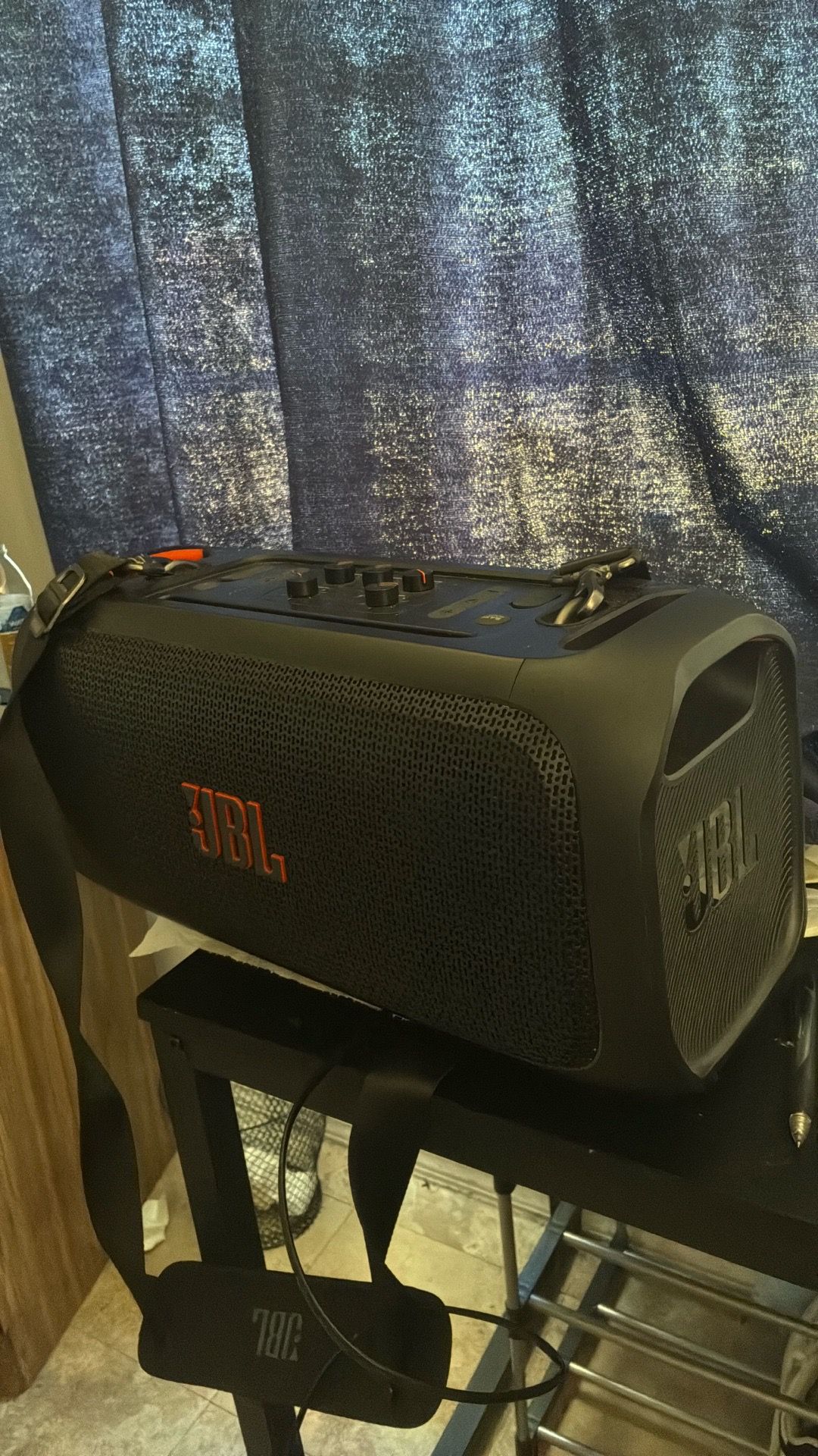 JBL partybox speaker